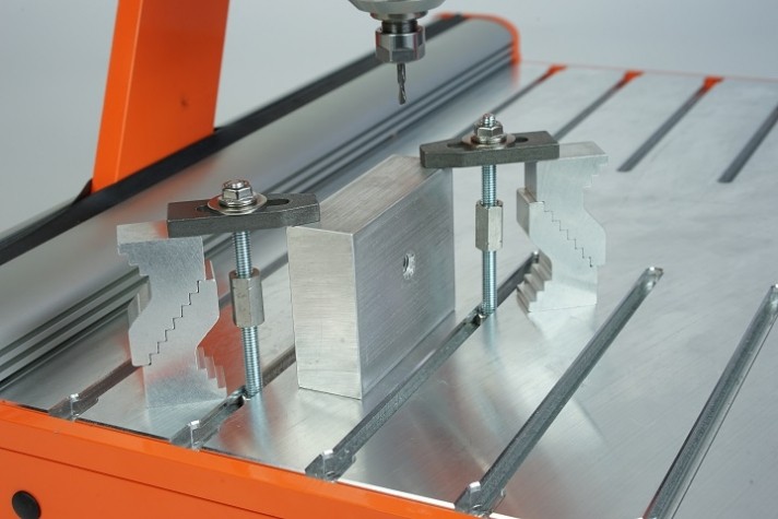 System mocujący STEPCRAFT